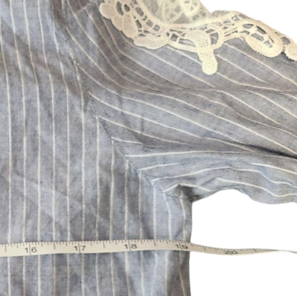 OLIVIA K pinstriped button-down tunic L - Picture 5 of 7